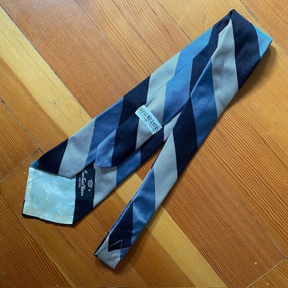 Vintage Countess Mara Neck Tie Navy Blue Gray Diagonal Stripe Silk Tie 56 x 4 - Picture 5 of 6